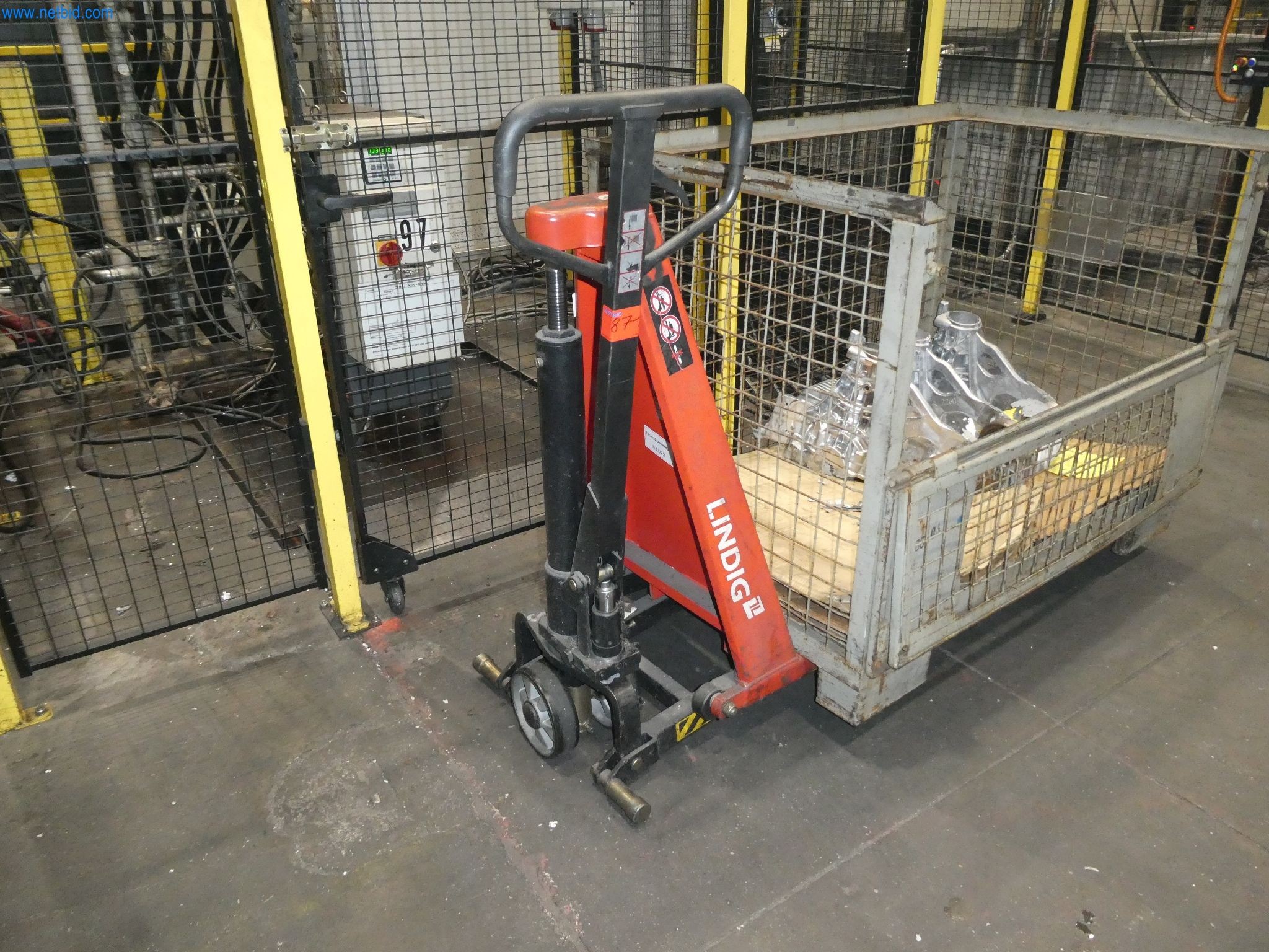 2 Scherenhubwagen